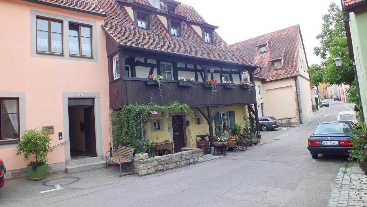 Gaestehaus Gerlinger Hotel Rothenburg ob der Tauber Exterior photo